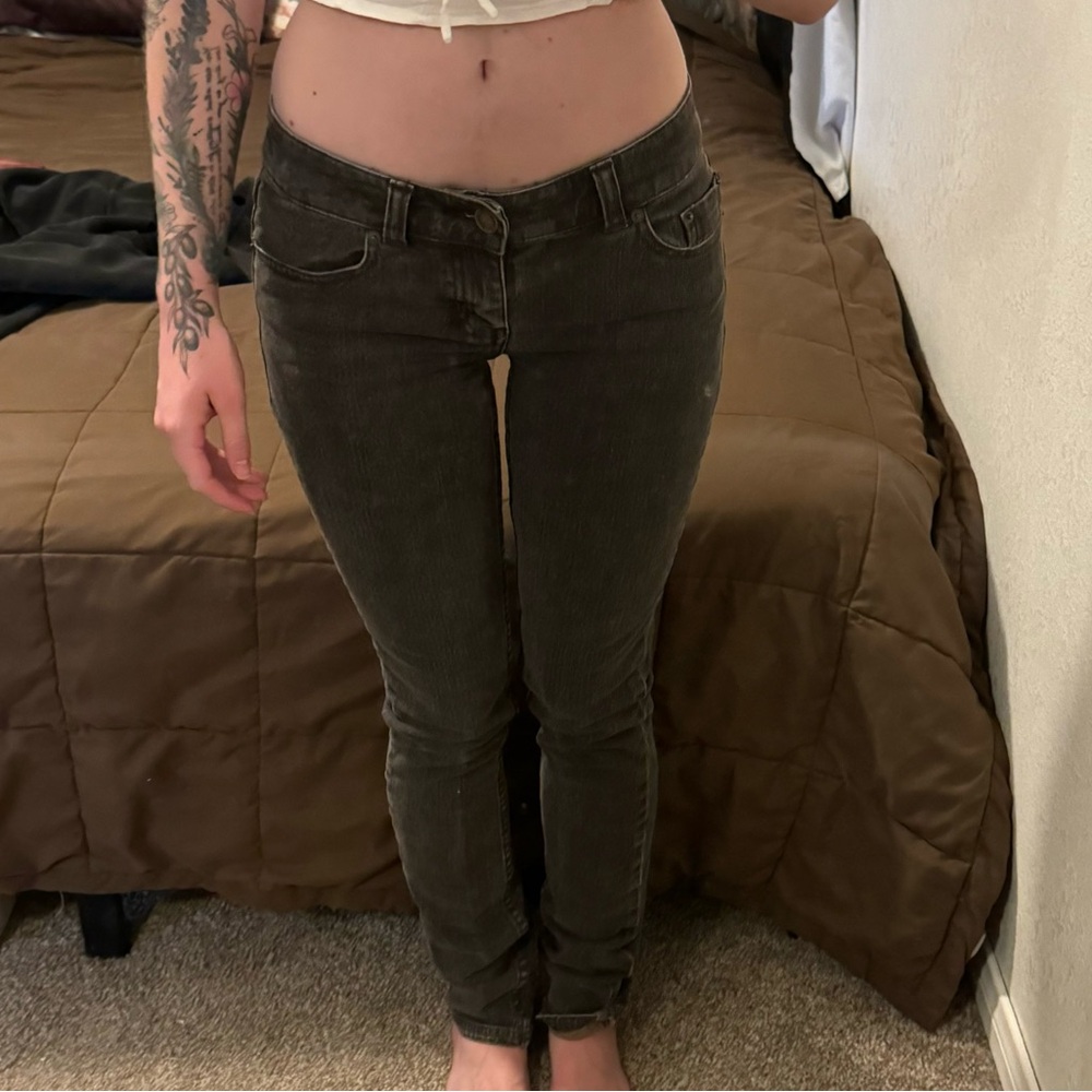 Split Skatewear Jeans - Picture 3 of 7